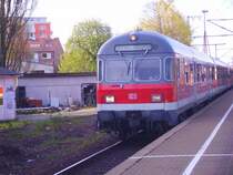 Die RB nach Pinneberg verl�sst Elmshorn am 13.04.07