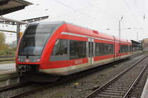 Am Mittag des 22.10.2016 stand 946 523-7(DB Regio Nordost Neuruppin)als Überführung Rostock-Berlin im Rostocker Hbf.