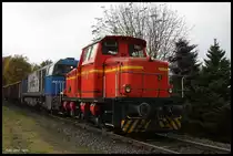 Lok 1460 der OHE hatte sich am 2.11.2016 zu viel zugemutet. Sie blieb mit ihrem Schrottzug auf dem Weg zur Georgsmarienhütte in der Steigung beim Augustaschacht liegen. GMH 2 kam ihr zu Hilfe und leistete Vorspann.