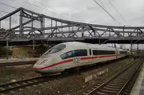 403 052-4  Mönchengladbach  und 403 028-4  Aachen  verlassen am 29.10.2016 den Bahnhof Berlin Gesundbrunnen und sind nun auf dem Weg nach Berlin Rummelsburg. Zuvor kamen sie als ICE545/555 aus Köln und Bonn in die Bundeshauptstadt.