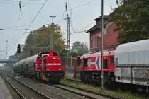 RheinCargo treffen in Rommerskirchen. Kurz nach dem die DE672 sich vor dem Kohlezug setzte kam eine unbekannte G1000 der RHC mit Braunkohlestaubwagen aus Niederaußem in Rommerskirchen eingefahren und fährt gleich weiter nach Neuss.

Rommerskirchen 22.10.2016