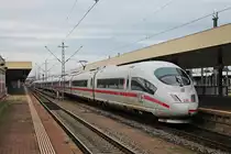 Nachschuss auf 406 581-9 (4654) am 22.06.2015, der an diesem Tag als ICE 104 (Basel SBB - Amsterdam CS) zusammen mit 403 009-4  Aalen  als ICE 504 (Basel SBB - Köln Hbf) in Basel Bad Bf an den Bahnsteig 3 rollte.