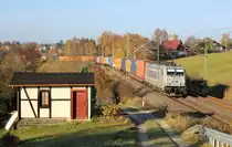 Da vom 06.-13.11.16 im Elbtal die Strecke gesperrt war. Fuhren auch einige Züge durch das Vogtland. Hier 386 003-8 zu sehen am 13.11.16 in Jößnitz/V.