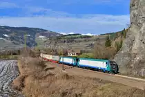E 412 002 + E 412 0xx mit einem KLV am 15.11.2016 bei Sterzing. 