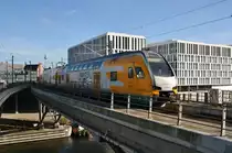 445 104-3 verlässt am 30.10.2016 als RE2 (RE63858) von Wittenberge nach Cottbus den Berliner Hauptbahnhof.
