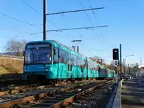 VGF Bombardier U5-25 Wagen 645 am 03.12.16 in Frankfurt Niederursel