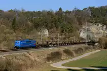 Das Objekt der Begierde: Am 20. März 2015 verkehrte als Sonderleistung der DGS 91107 von Ingolstadt nach Nürnberg Rbf. Für diese Leistung der Firma EGP war die 151 170 von SRI eingeplant. Mit gut 180 Minuten  Plus  konnte der Zug dann am Esslinger Tunnel im Altmühltal fotografiert werden. Leider lies der Wagenpark und der Beladungszustand des Zuges zu wünschen übrig.... trotzdem bin ich froh, eine Aufnahme der aktuell im exotischten Farbkleid befindlichen 151 zu haben.