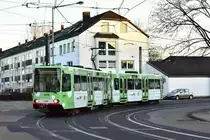 B-Wagen 2326 wurde eine neue Ganzreklame für die Stellenbörse für Ausbildung und das Duale Studium  [www.azubiyo.de]  angebracht, nachdem Ihm die Ganzgestaltung  Ausbildung bei ALDI Süd  entfernt wurde. 
2326 auf der Margaretastraße am 05.12.2016.