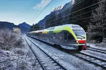 Ein ETR 170 fährt als REX 1868 (Lienz - Fortezza/Franzensfeste) in den Bahnhof Thal ein.
Aufgenommen am 4.10.2016.