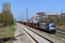 Am 14. April 2015 konnte die 1116.077, aktuell mit einer Ganzwerbung zu Ehren von Galileo Galilei und Michelangelo Buonarroti versehen, vor dem täglich nach Slowenien verkehrenden Neuwagen-Transport beobachtet werden. Am Münchner Heimeranplatz ist sie noch am Anfang ihrer Fahrt, die Lok wird bis Jesenice vor dem Zug bleiben.