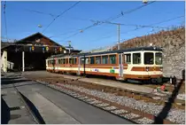 Impressionen vom Dépõt-Atelier AL in Aigle. Ein Zug mit BDeh 4/4 302 + Bt351 verkehren noch in den Farben der AL, heute TPC. (14.12.2016)
Ps: Danke Stefan Wohlfahrt für die Begleitung.