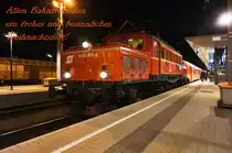 Ich wünsche euch allen bei bahnbilder.de frohe Festtage!

Zum Bild:
1020 018-6 hält mit dem SR 17405 von Salzburg Mülln-Altstadt im Bahnhof Spittal-Millstättersee. Hier wurde gestürzt und dann ging es als SR 17403 nach Lienz weiter.

Aufgenommen am 10.12.2016.