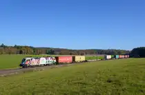 ES 64 U2-021 mit DGS 69284 in der Gurgelhau in Richtung Stuttgart am 30.10.2016.