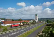 185 395 mit Militärzug M 62655 in Richtung Nürnberg.Auifgenommen in Karlstadt am Main.(9.7.2016).