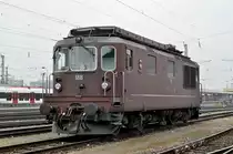 Re 425 108 ist beim Badischen Bahnhof abgestellt. Die Aufnahme stammt vom 19.12.2016.