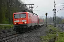 Am 17.04.2016 zieht diese BR 114 (114 018) den RE 50  RE 4511  nach Frankfurt am Main Hauptbahnhof. Aufgenommen im Bahnhof Schlüchtern.
