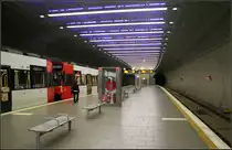 Unter Bensberg -

Die Form der U-Haltestelle Bensberg legt die Vermutung nahe, dass die Station bergmännisch erstellt wurde. Eine Weiterführung der Strecke ist möglich.

11.10.2014 (M)