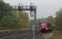 Fahrt frei für 620 043 als RB 24 (Köln Messe/Deutz - Kall).

Mechernich, 29. Oktober 2016