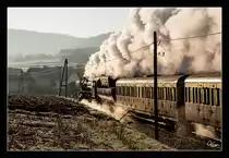 Nachschuss auf die 33-037, welche mit dem Weihnachtszug 15021 von Ljubljana nach Novo Mesto fährt. 
Trebnje 17.12.2016