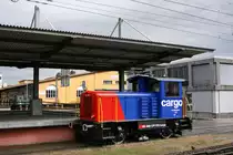 Die gefühlt einzige Wolkenlücke des Tages beleuchte SBB Cargos Tm 232 226.
Aufgenommen in St. Margrethen am 21. März 2010.