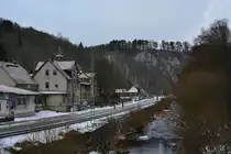 Due Rübelandbahn hat viele wunderschöne Fotostellen jedoch wartet man hier vergebens auf einen Zug denn der Personenverkehr wurde 2005 eingestellt und der Güterverkehr verkehrt nur noch bei Bedarf zu den Felswerken. An einigen Wochenenden im jahr verkehrt bis Rübeland eine 95er mit einem Sonderzug.

Rübeland 05.01.2017