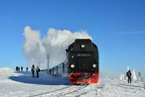 Am 6.1.17 hatte ich mit dem Wetter richtig Glück und es waren kaum Wolken am Himmel. Also ab auf den Brocken. Hier dampft 99 7234-0 mit dem P8940 nach Drei Annen Hohne den Brocken hinunter.

Brocken 06.01.2017