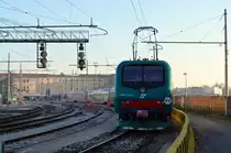 Italien: E 464.637 im Bahnhof  Stazione  di Venezia Santa Lucia / Venedig 31.12.2016