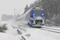 Ein Meridian ET 326 kämpft sich durch den Neuschnee am Rumgraben bei Bergen im Chiemgau am 05.01.17