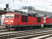371 201-5 der CD (ex 180 001)steht abgestellt vor dem Dresdner HBF.
21.04.07