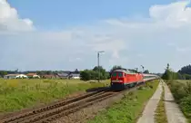 232 259 mit dem Umleiter EC 112 von Klagenfurt HBF-Frankfurt(Main)HBF hier bei der Ausfahrt aus dem Bahnhof Tüßling(Obb)in Richtung Mühldorf.Aufgenommen am 6.9.2014.