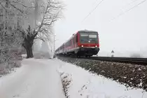 628 577-9 war am 22.01.17 mit einem Schwester-VT zwischen Poing und Markt Schwaben unterwegs. Er kam von München Hbf und sein Ziel lautete Mühldorf am Inn.