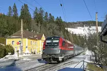 Durch Verspätung war am RJ-653 die Garnitur des RJ-71 mit 1216.231 in Breitenstein am 22.1.17