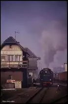 997246 rangiert am 17.3.1990 um 9.45 Uhr auf der Schmalspurbahn in Höhe des Stellwerk Nordhausen.
