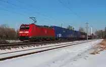 185 054-4 verlässt am 28.01.2017 mit dem GA 52814 (Mosel - Braunschweig Rangierbahnhof) das VW-werk in Mosel 