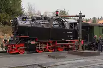 99 6001, am 07.02.2016 auf Sonderfahrt für die IG HSB, beim Wasserfassen im Bahnhof Drei Annen Hohne.
