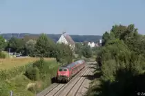 Am 08.09.2016 war 4207 noch planmäßig mit n-Wagen unterwegs. 218 326-7 brachte den Zug nach Lindau, kurz nach der Ausfahrt aus dem Bahnhof Aulendorf.