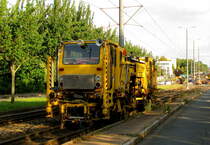 Erfurter Gleisbau 97 43 43 514 10-1 Stopf- u. Richtmaschine, am 09.07.2016 in der Nordhäuser Straße. 