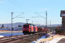 152 115-2 und 185 169-0 DB Cargo bei Oberlangenstadt am 20.01.2017.
