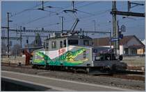 Endlich habe ich nun zur YStC Bahn geschafft und somit meinen Jahresvorsatz 2017 eingelöst, Und dabei war ich mir in Yverdon erst nicht sicher, ob es sich bei dem Nebel lohnt, doch das aufgebügelte YSC/TRAVYS Krokodil Ge 4/4 21 bestätigte, dass meine Entscheidung richtg Entschluss. Das hier zu sehennde Bild entstand jedoch erst am Nachmittag, als sich der Nebel fast gänzlich verzogen hatte. 
14. Februar 2017