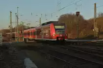 RE8 bei der Einfahrt in Grevenbroich auf dem Weg nach Koblenz.14.2.2017