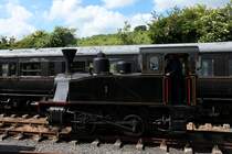 Nochmals die kleine Lok 1 als Rangierfahrt in Downpatrick am 15.06.2016