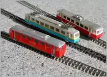 Alle drei von Julian Ryf gezeichneten und bei shapeways erhältlichen Ze (1:220 3mm Spurweite)  Schweizer Schmalspur Triebwagen auf einen Blick: der BRB Bhm 2/4 21, der Rochers de Naye Bhe 2/4 204 und der Monte Generoso Bhm 2/4.
26. Feb. 2017