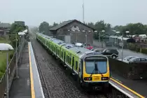 Am 19.06.2016 fährt 29107/407+2929126/426 aus Dromod Stn. aus.