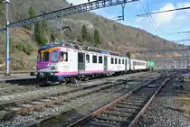 Der G�terzug aus dem Vall�e de Joux erreicht soeben Vallorbe auf Gleis 2. Der Zug besteht aus dem ABDe 578 016-8, Bt 50 85 80-35 904-2 und einem Slps-x, 02.03.2017.