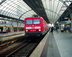 BR114 mit einem RE Richtung Nauen