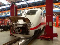 DB 401 581 