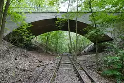 Zufällig bei einer Radtour entdeckt, die am 28.06.2020 über die im Bild zu sehende Brücke führte.
