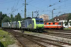 GROSSER BAHNHOF SINGEN mit 