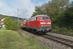 Heute am Mittag wartete ich vergebens auf den AUDI-Zug in Neckargerach, weder ein Leerzug noch ein beladener gen Norden wollte kommen.