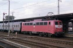 140 789-9 in Rheine mit Silberlingen 04-08-1992.